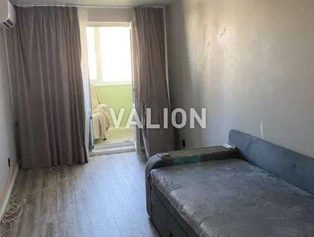 Продажа 3-к квартиры проспект Романа Шухевича 10