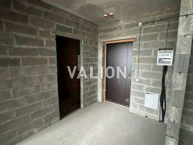 Продажа 1-к квартиры ул. Александра Олеся 9а