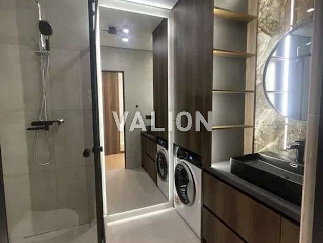 Продажа 1-к квартиры ул.Максимовича 24в