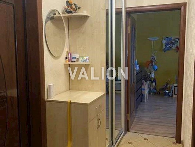 Продажа 2-комнатной квартиры просп. Королева, 12.