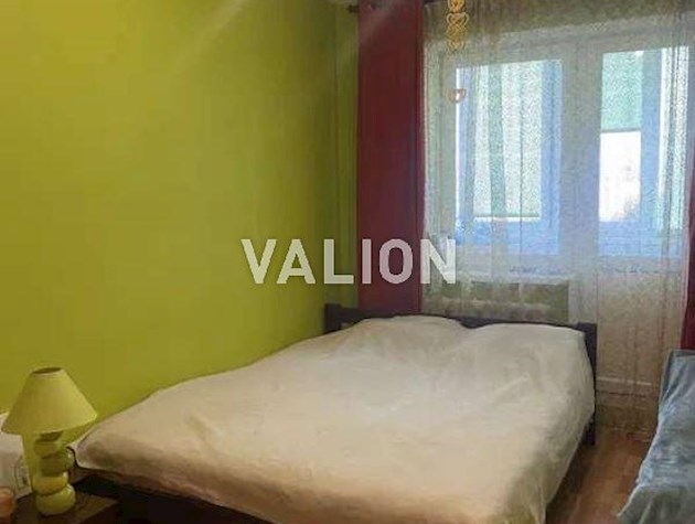 Продажа 2-комнатной квартиры просп. Королева, 12.