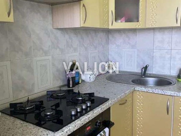 Продажа 2-комнатной квартиры просп. Королева, 12.