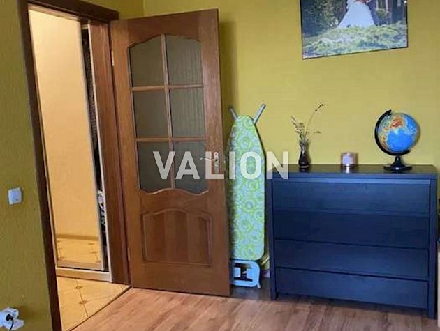 Продажа 2-комнатной квартиры просп. Королева, 12.