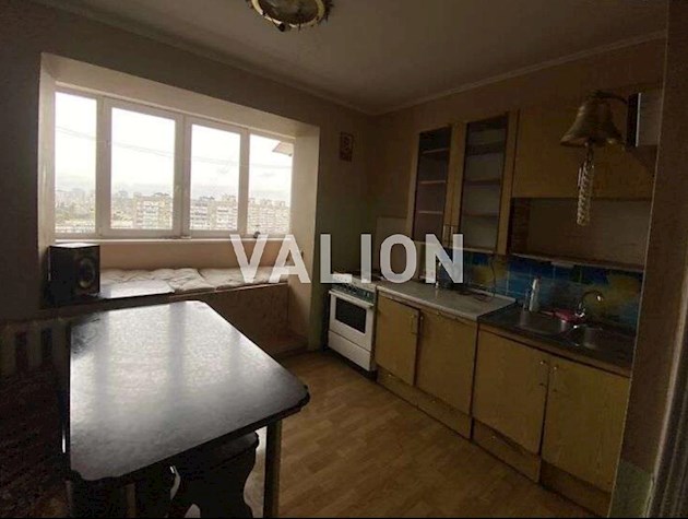 Продажа 2-к квартиры ул. Рональда Рейгана 9д