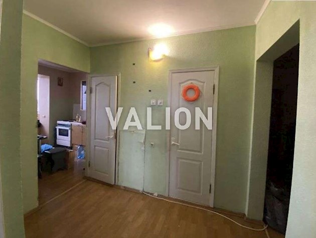 Продажа 2-к квартиры ул. Рональда Рейгана 9д