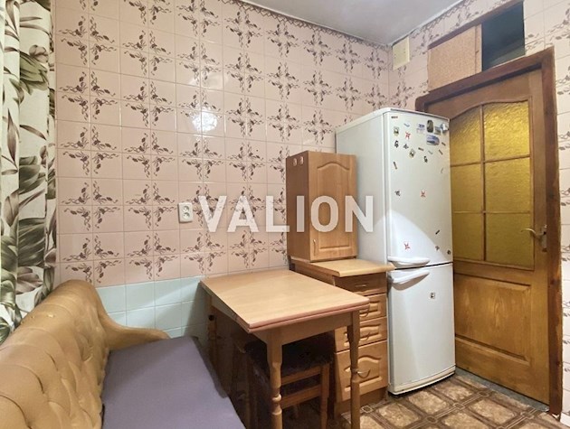 Продажа. Без комиссии. 3-к.кв, пр-т Королева 14, Борщаговка.