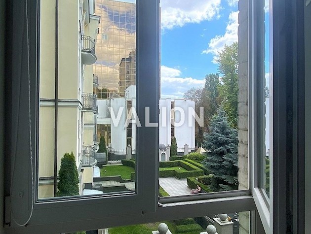 Продаж. Без комісії. 3-кім квартира в центрі Києва. пров. Михайлівський 17