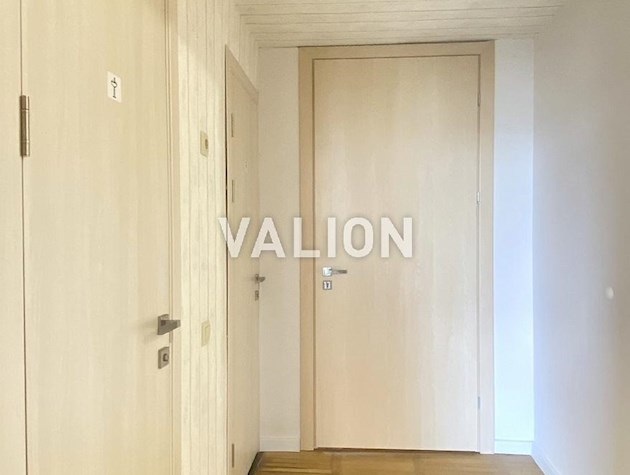 Продаж. Без комісії. 3-кім квартира в центрі Києва. пров. Михайлівський 17