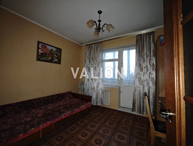 Продам трехкомнатную квартиру, Южная Борщаговка, проспект Академика Королева 8.