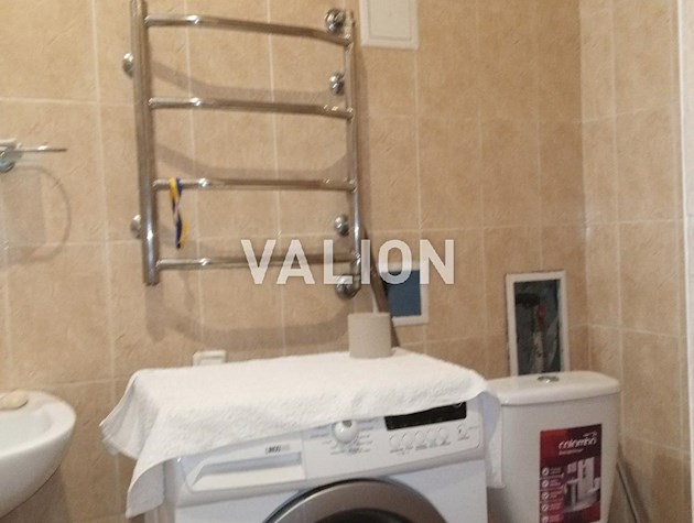 Продам 1 комнатную квартиру. Лобановского 41