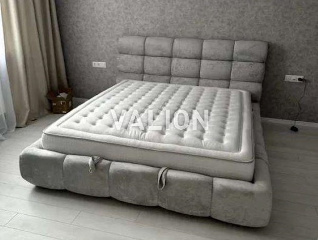 Продажа 2-к квартиры ул. Анны Ахматовой 13