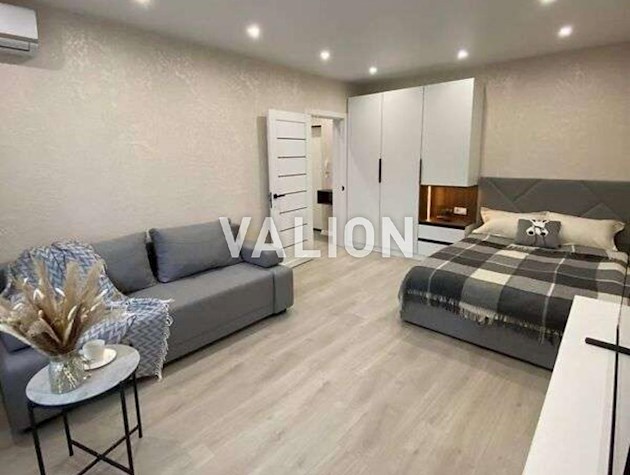 Продажа 1-к квартиры просп. Владимира Ивасюка 41