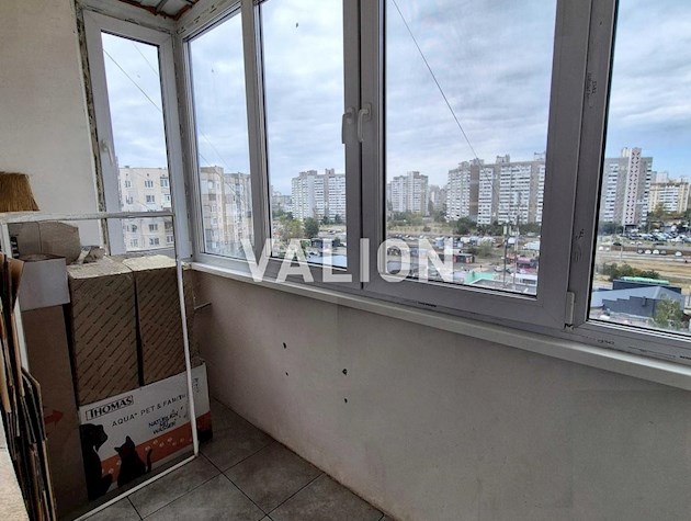 Продаж 3-кімнатної квартири на Троєщині, Милославська 23, Деснянський р-н