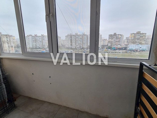 Продаж 3-кімнатної квартири на Троєщині, Милославська 23, Деснянський р-н