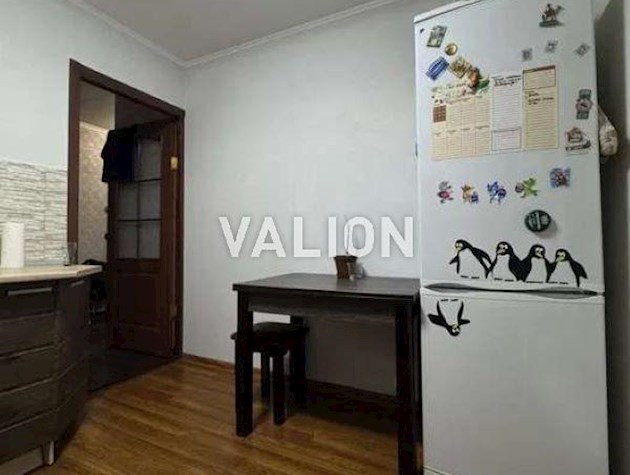 Продаж 1-к квартири вул. Князя Романа Мстиславича 8