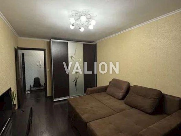 Продаж 1-к квартири вул. Князя Романа Мстиславича 8