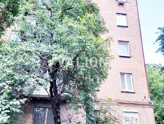 Продажа 5-комнатной квартиры ул. Гоголевская 9б