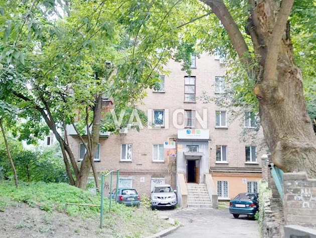 Продажа 5-комнатной квартиры ул. Гоголевская 9б