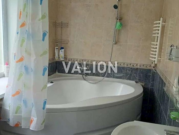 Продажа 5-к квартиры ул. Стеценко 9