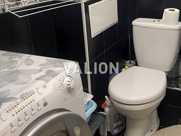 Продается 1к квартира 49 м2 вул. Закревского, 95