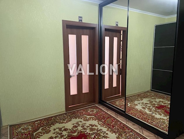 Продается 1к квартира 49 м2 вул. Закревского, 95