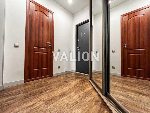 Продажа: 2 к.кв. с хорошим ремонтом ЖК Патриотика метро Осокорки, Позняки, Дарницкий район.