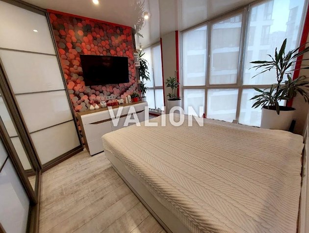 Продаж 2-к квартири вул. Центральна 21а