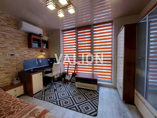 Продаж 2-к квартири вул. Центральна 21а