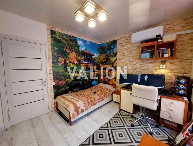 Продаж 2-к квартири вул. Центральна 21а