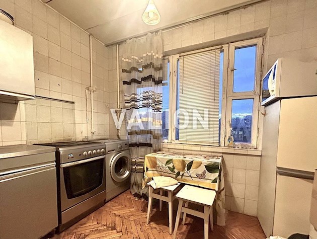 Продажа 3 ком квартира под ремонт, Оболонская набережная, ул. Приречная, 17