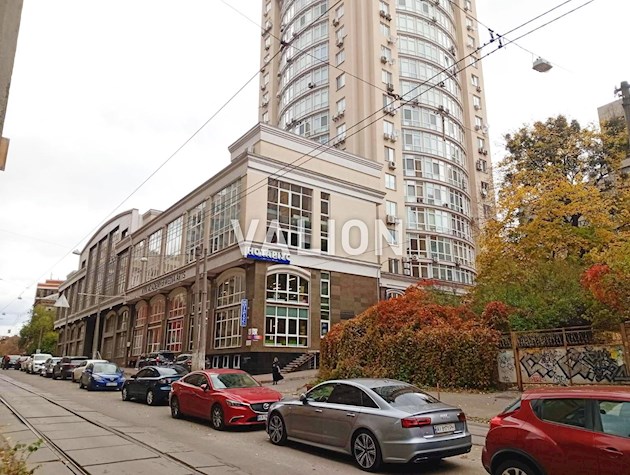 Продам 1к квартиру, Центр Киева, авторский ремонт, ул. Дмитриевская 80