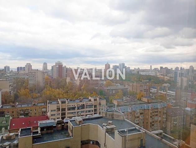 Продам 1к квартиру, Центр Киева, авторский ремонт, ул. Дмитриевская 80