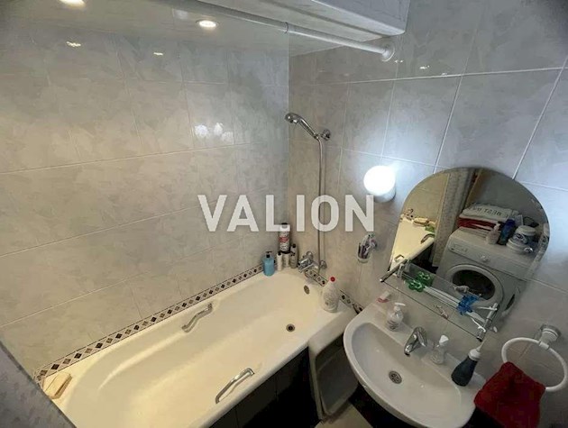 Продажа 2-комнатной квартиры Харьковское шоссе, 146, Дарницкий р-н