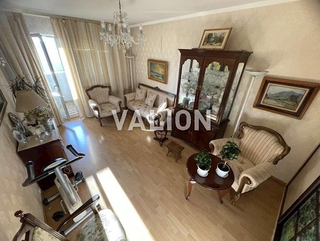 Продажа 2-комнатной квартиры Харьковское шоссе, 146, Дарницкий р-н