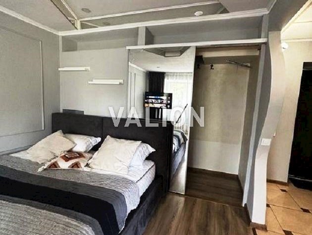 Продаю 1-кімнатної квартири з ремонтом вул.Донецька, 57. Солом’янський район