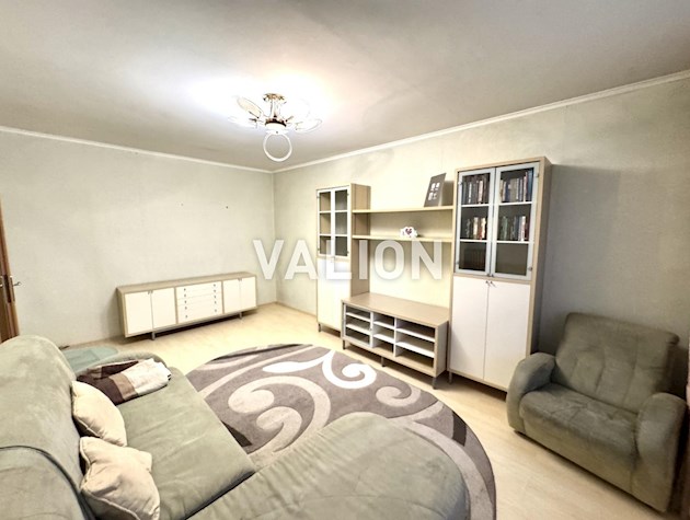 Продам 2-комнатную квартиру по ул. Новаторов 22А, Старая Дарница, Дарницкий Вокзал, Соцгород, Дарницкая площадь, Днепровский район