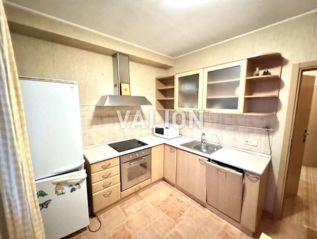 Продам 2-комнатную квартиру по ул. Новаторов 22А, Старая Дарница, Дарницкий Вокзал, Соцгород, Дарницкая площадь, Днепровский район