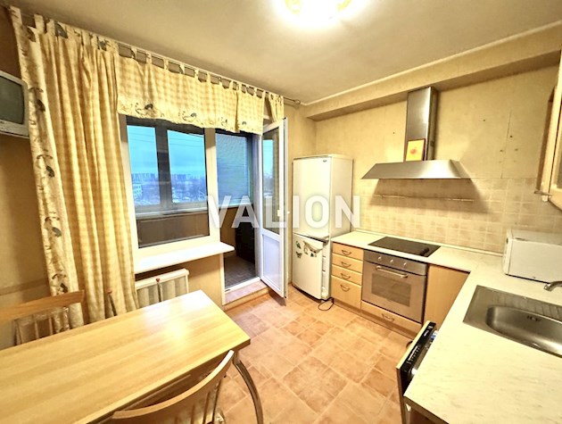 Продам 2-комнатную квартиру по ул. Новаторов 22А, Старая Дарница, Дарницкий Вокзал, Соцгород, Дарницкая площадь, Днепровский район