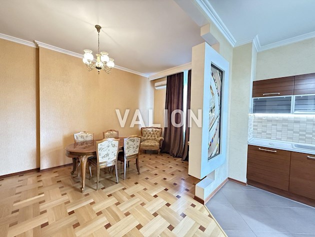 Продаж квартири вул. Коновальця 32г