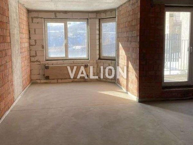 Продаж 2-к квартири вул. Кирилівська 37а