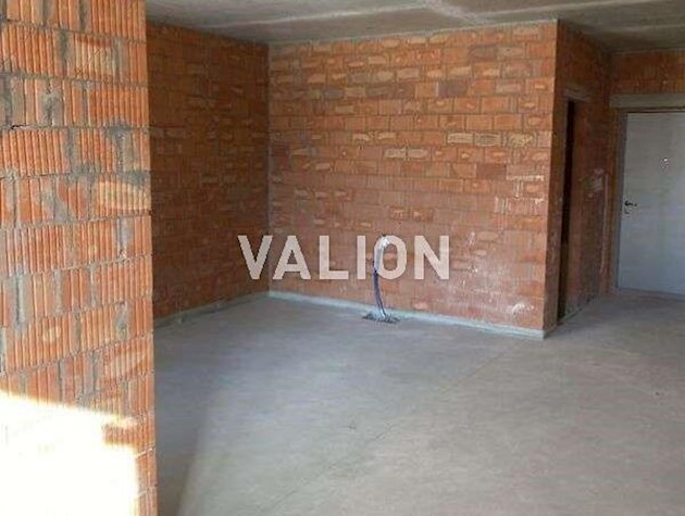 Продаж 2-к квартири вул. Кирилівська 37а