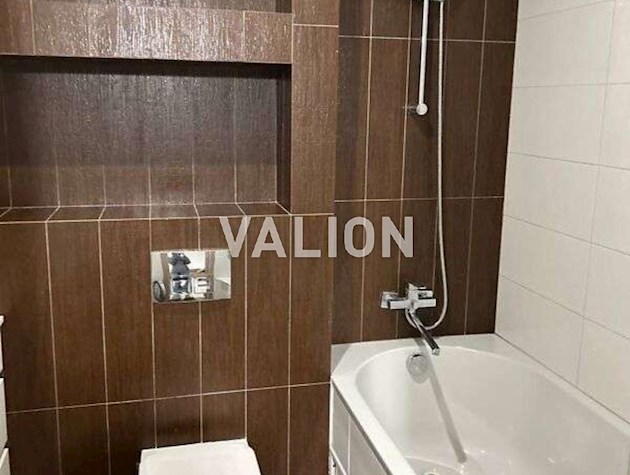 Продажа 2-к квартиры проспект Соборности 30а