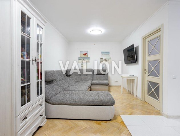 Продажа: 4-комнатной квартиры, ул. Митрополита Андрея Шептицкого 3 Б, метро Левобережная