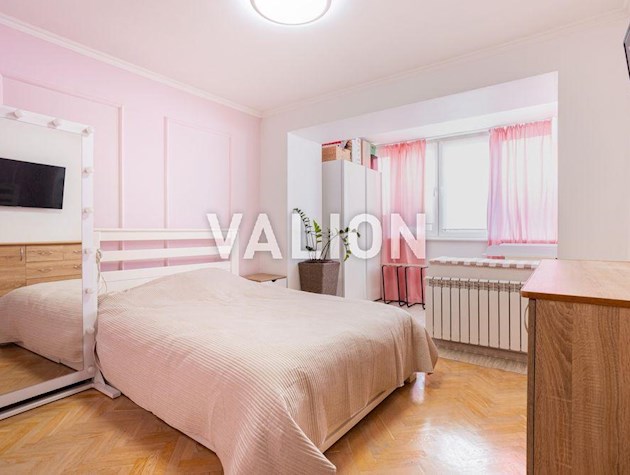 Продажа: 4-комнатной квартиры, ул. Митрополита Андрея Шептицкого 3 Б, метро Левобережная