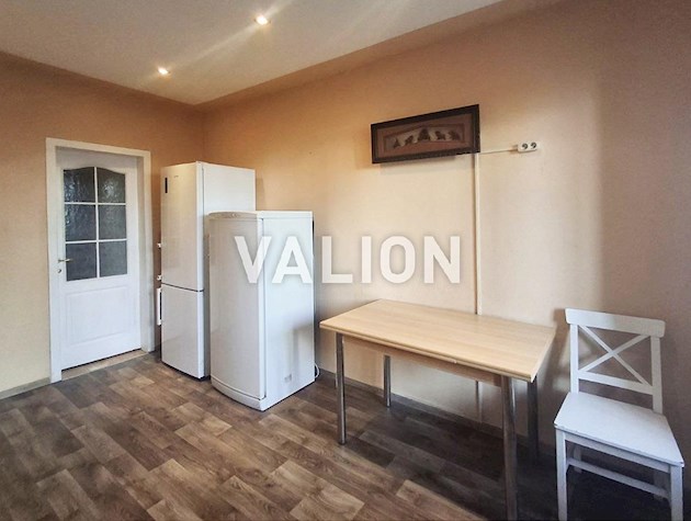 Продаж 2 – кімн. квартири, Новобіличі, вул. О. Булаховського 5-Б, Святошинський район, Академмістечко.