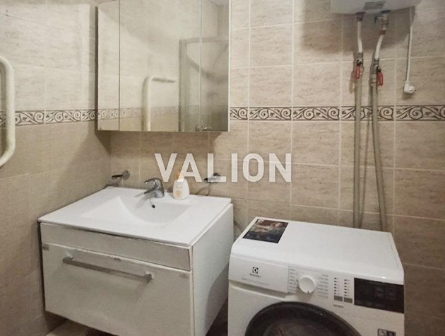 Продаж 2 – кімн. квартири, Новобіличі, вул. О. Булаховського 5-Б, Святошинський район, Академмістечко.