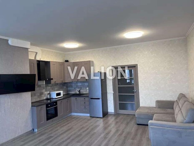 Продаж 1-к квартири вул. Жилянська 118