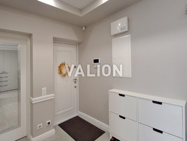 Продажа 3 – комн. квартиры, ЖК «Корона», ул. Княжий Затон 21, Дарницкий район, Левый берег, Осокорки.