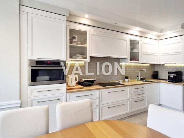 Продажа 3 – комн. квартиры, ЖК «Корона», ул. Княжий Затон 21, Дарницкий район, Левый берег, Осокорки.