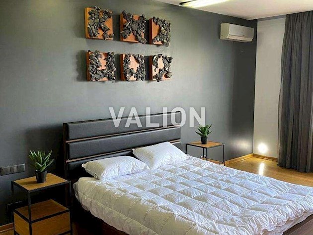 Продажа 2-к квартиры 18 ул Липковского (Урицкого) 18 Соломенский район